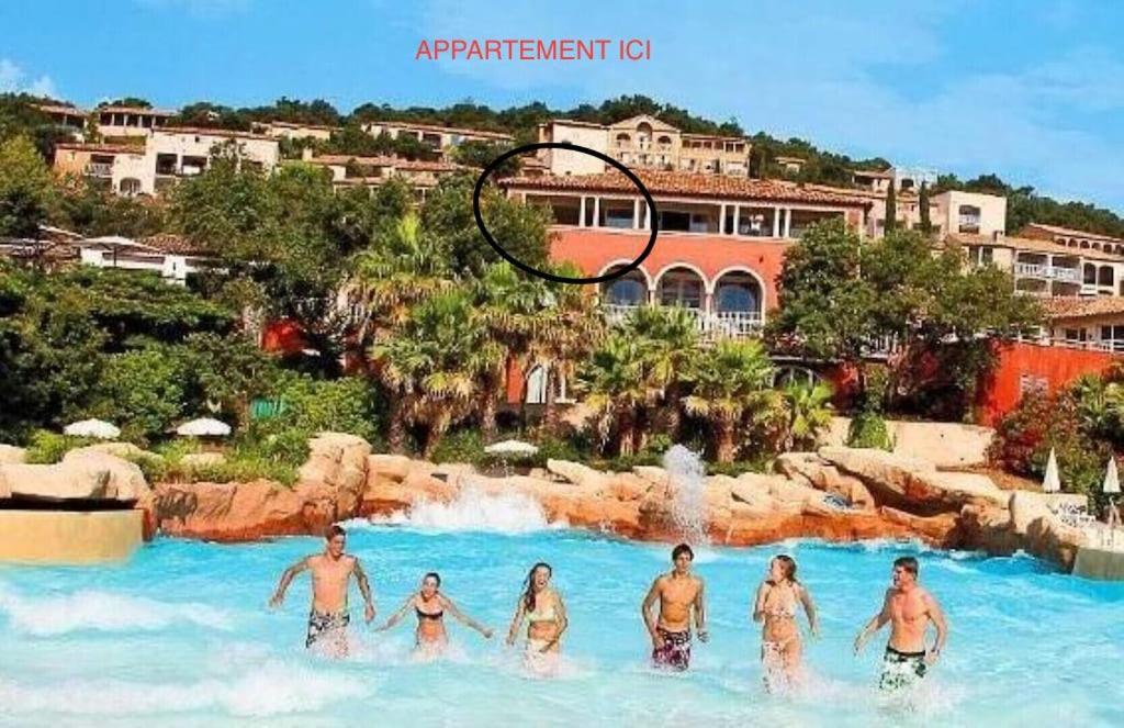 Les Restanques Plein Centre Vue Et Piscine *